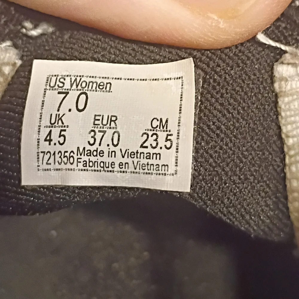 Vans Classic Slip-On Checkerboard Roses Women's 7 - Picture 4 of 6